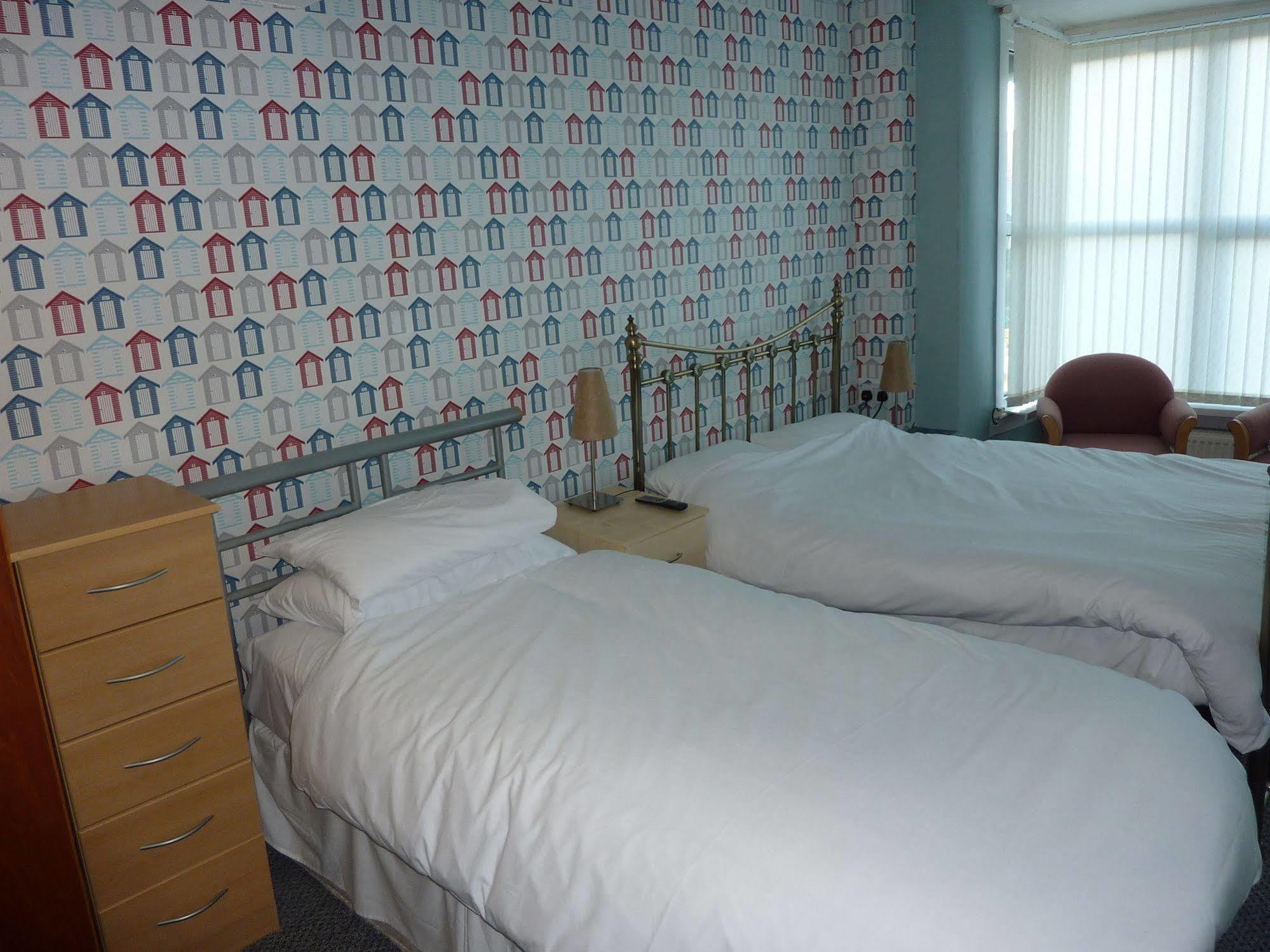 Hotel The Northwood Rhôs-on-Sea Esterno foto